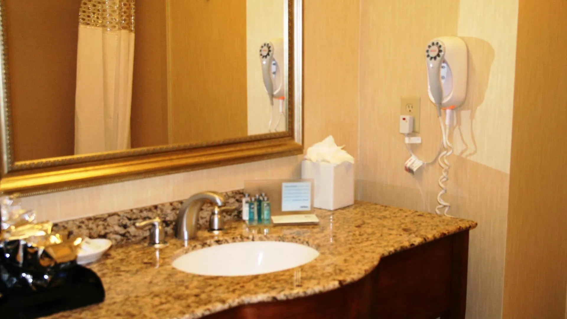Hampton Inn & Suites Las Vegas-Red Rock/Summerlin Hotel