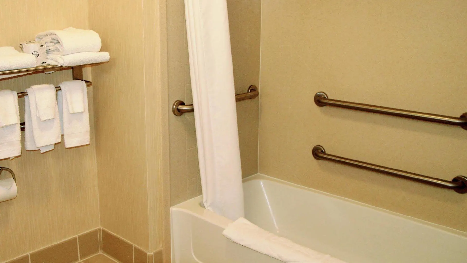Hampton Inn & Suites Las Vegas-Red Rock/Summerlin Hotel